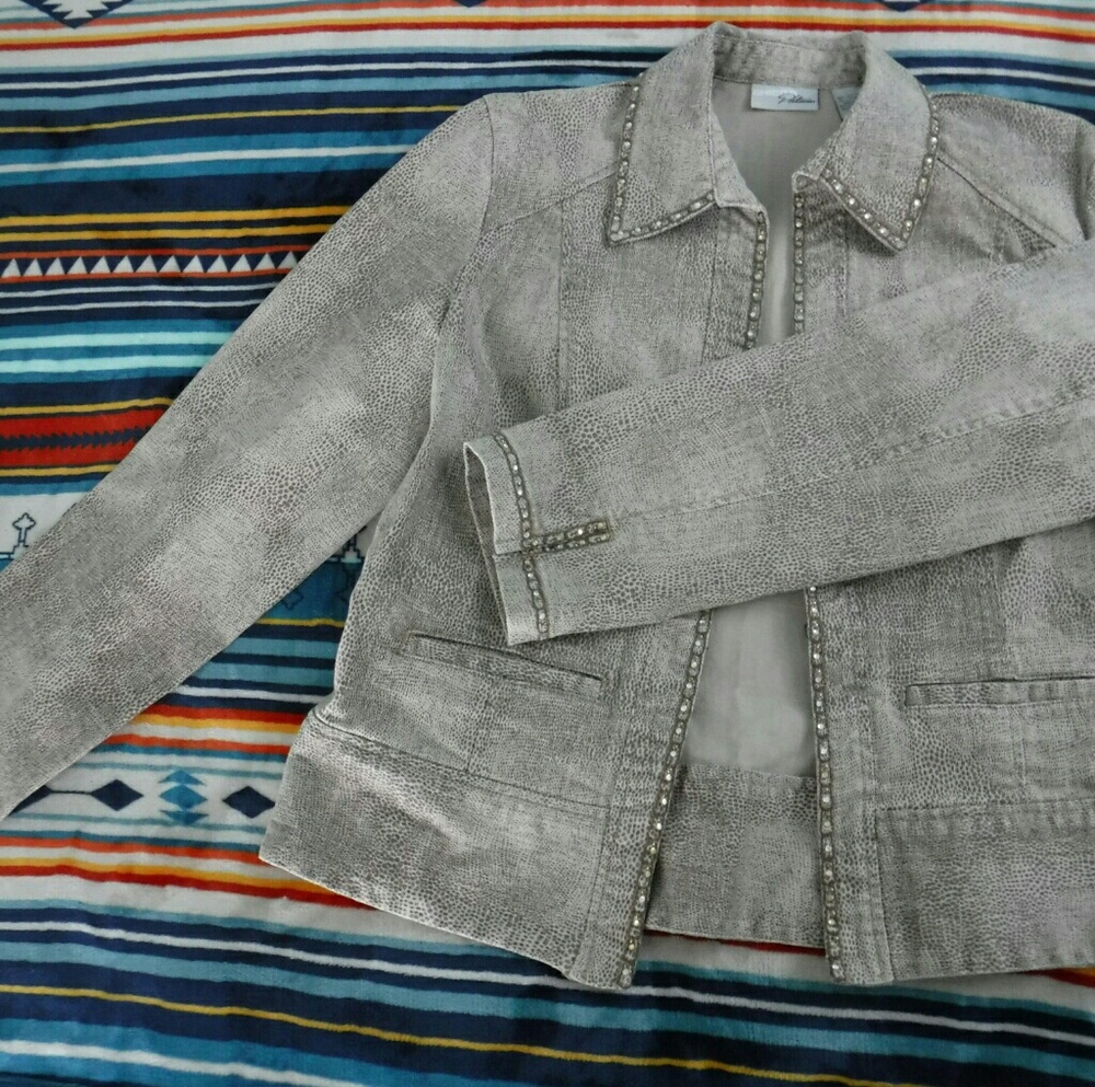 Brand New! 🌟 Chico's Python Print Denim Jacket